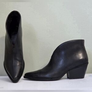 Zara V-Cut Black Leather Pointed Ankle Boots Size 37 Office Siren Whimsigoth